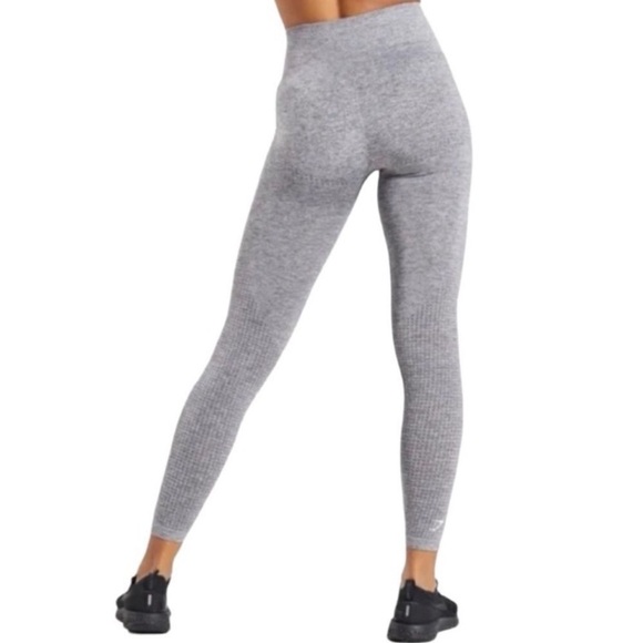 Gymshark VITAL SEAMLESS LEGGINGS in Grey Marl - Picture 2 of 9
